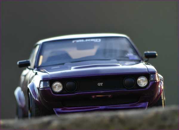 1:18 Toyota Celica (RA24) Restmod Purple Efekt Lackierrung 2015